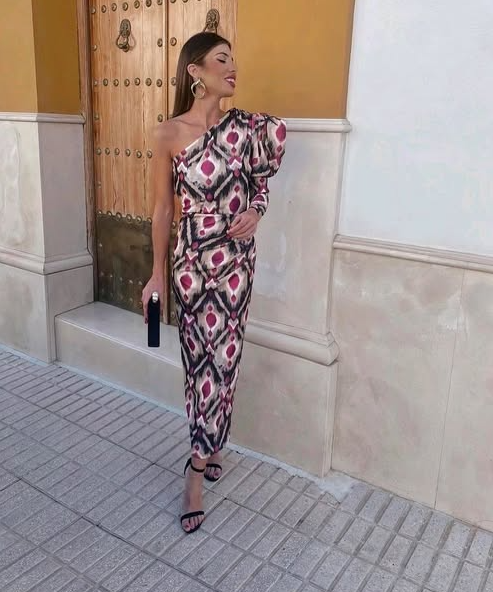 Yllana | Vestido Midi Puff Lila en-axel