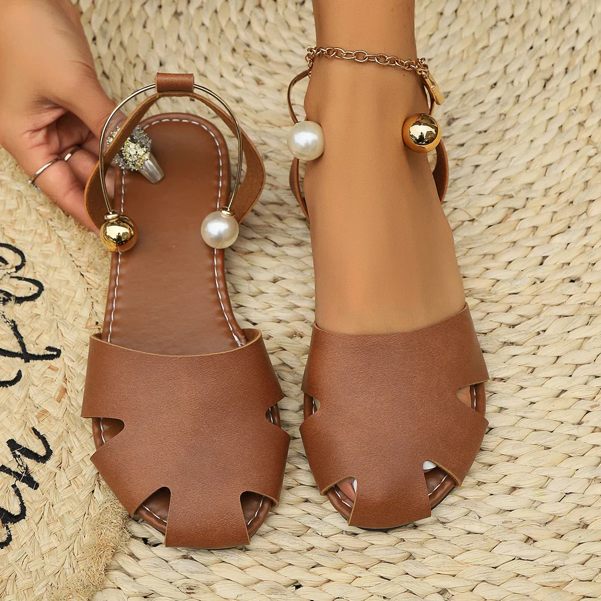 Brie | Sapatos de couro com recortes